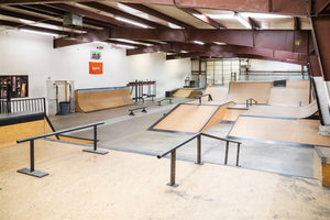   INDOOR SKATEPARK 