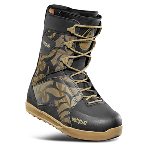 Thirty Two Lashed x Corduroy Snowboard Boots